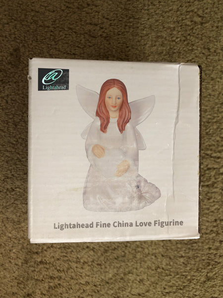 Lightahead Fine China Love Figurine (Decorative centerpiece)